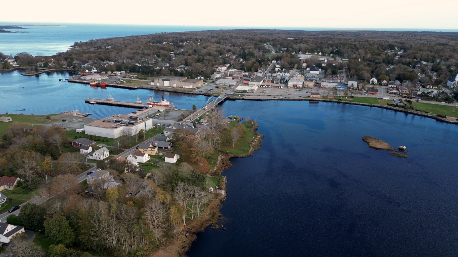 The Mersey River, Queens County